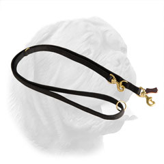 Reliably stitched leash