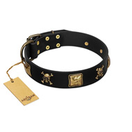 "Welcome on Board" FDT Artisan Black Leather Dogue de Bordeaux Collar with Skulls and Crossbones Combined with Squares