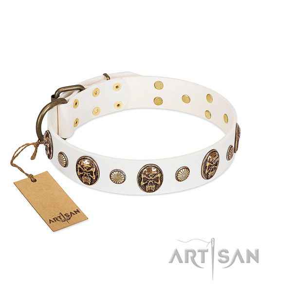 Handmade natural genuine leather dog collar for easy wearing