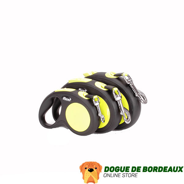 Easy Handling Retractable Dog Lead of Finest Quality