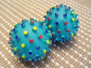 Crazy Color Rubber Ball that Makes Sound for Dogue de Bordeaux - Click Image to Close