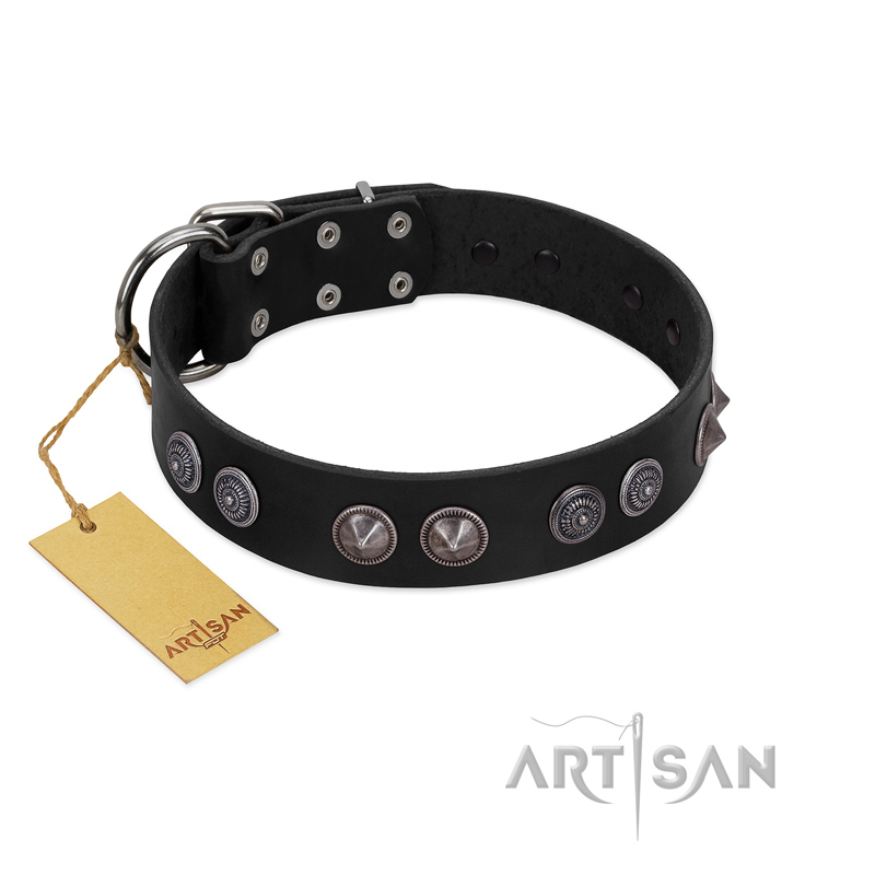 "Silver Medallions" Mod FDT Artisan Black Leather Dogue de Bordeaux Collar with Round Plates - Click Image to Close
