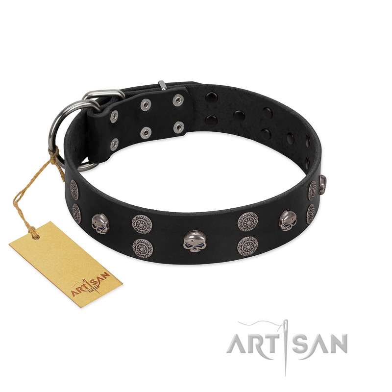 "Skull Art" Designer Handmade FDT Artisan Black Leather Dogue de Bordeaux Collar with Skulls